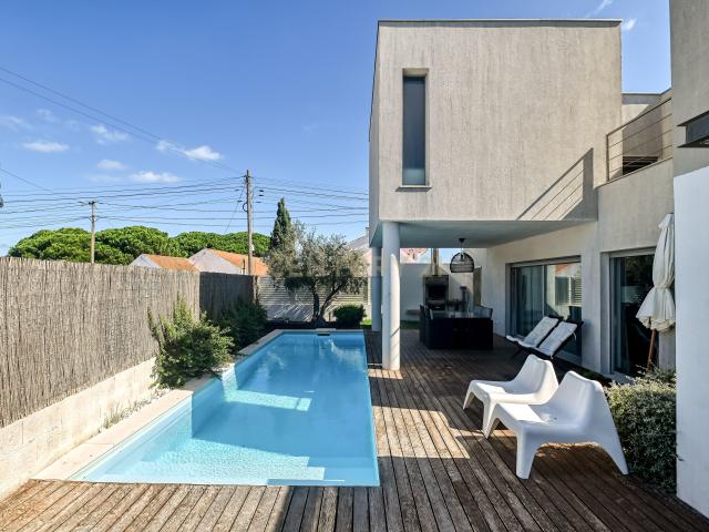 Vivenda para arrendamento em Alfarim com Piscina e Estacionamento totalmente mobilada