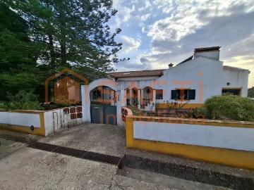 Vivenda / Quintinha em Fortios / Portalegre 220m² Fortios