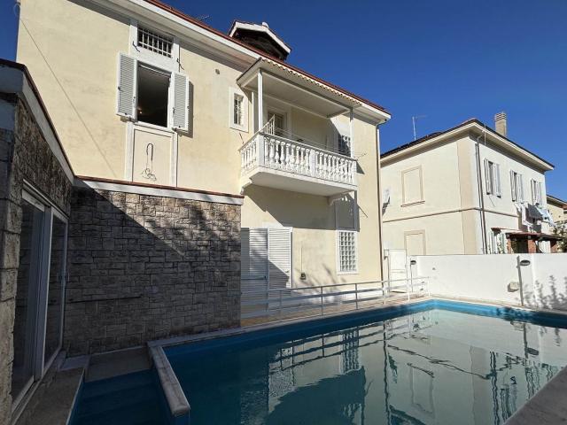 Vivere Livorno da una prospettiva privilegiata oggi è possib. 426m² Livorno