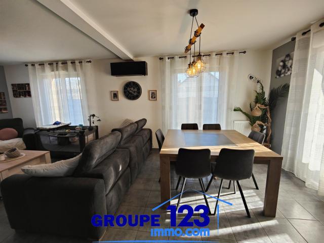 Vivez vos moments heureux, maison habitable de suite 125m² Vergigny