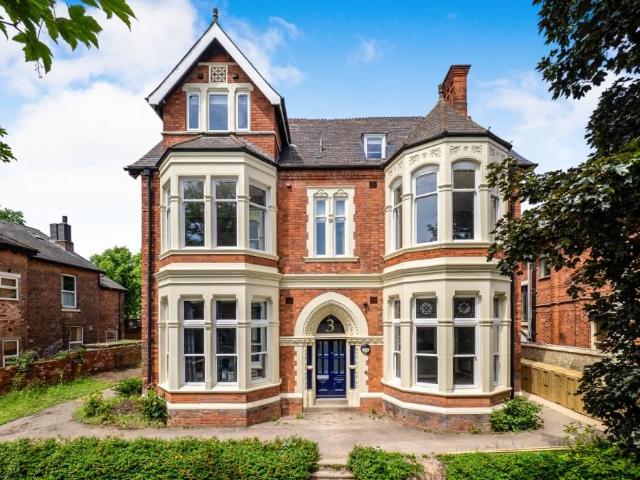 Vivian Avenue, Nottingham NG5, 2 bed flat to rent, £1,100 pcm | PrimeLocation