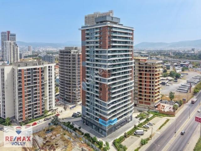 Vivien Vogue 2+1 Cadde Cephe Full Eşyalı
