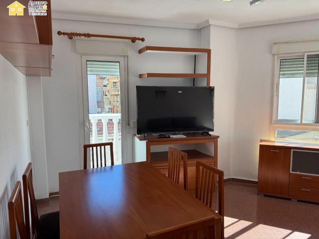 Vivienda todo exterior de 3 dormitorios en El Altet
