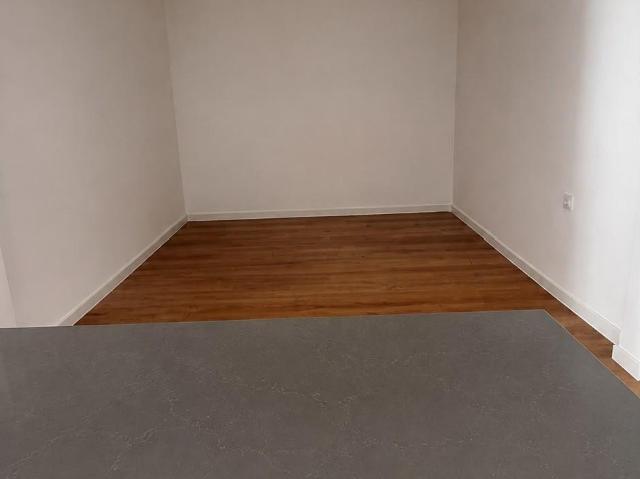 VIVIENDA TOTALMENTE REFORMADA– Lista para Entrar a Vivir