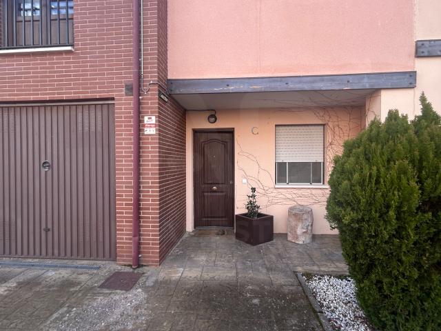 Vivienda unifamiliar 4 dormitorios 150 m2