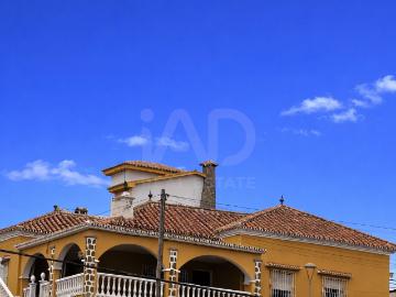Vivienda unifamiliar 4 dormitorios 130 m2 156m² Torre de benagalbon