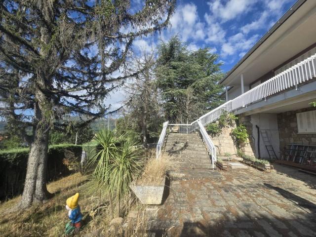 VIVIENDA UNIFAMILIAR