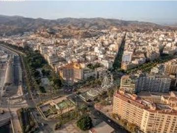 VIVIENDA UNIFAMILIAR ADOSADA OCUPADA POR PERSONA SIN JUSTO TÍTULO