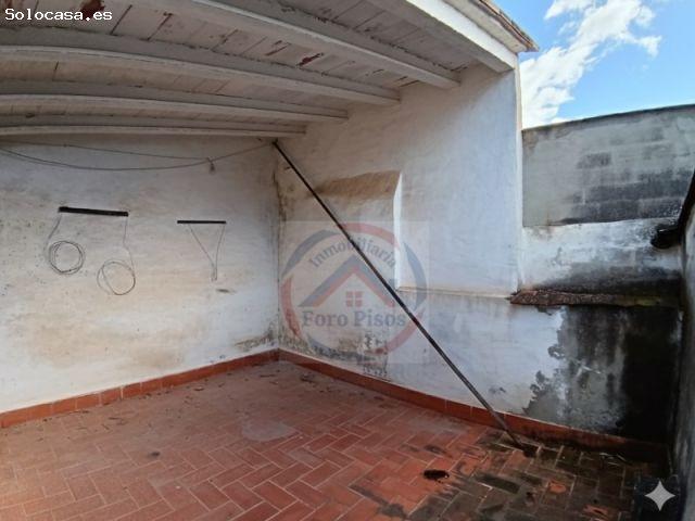 Vivienda unifamiliar en construcción con sótano y piscina en Benissa