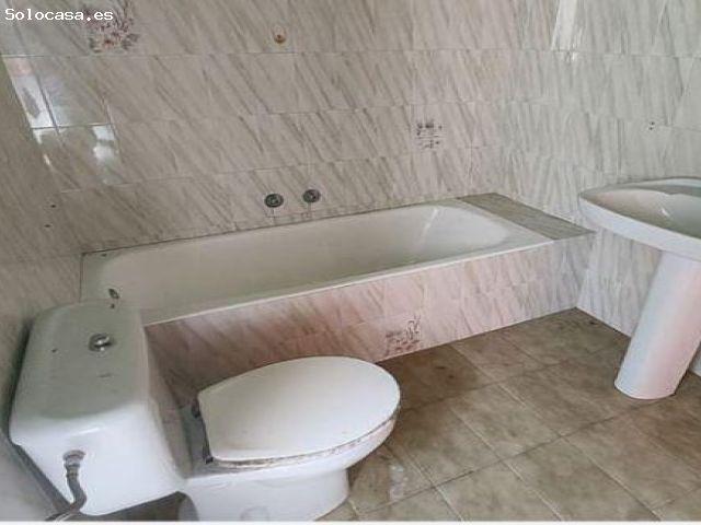 VIVIENDA UNIFAMILIAR EN SALAS DE LOS BARRIOS