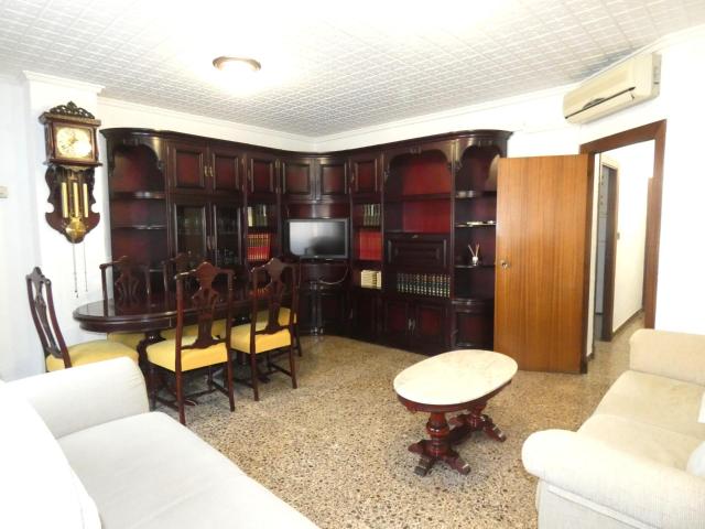 Vivienda unifamiliar muy céntrica en Casetas Zaragoza. Referencia VL/06252026