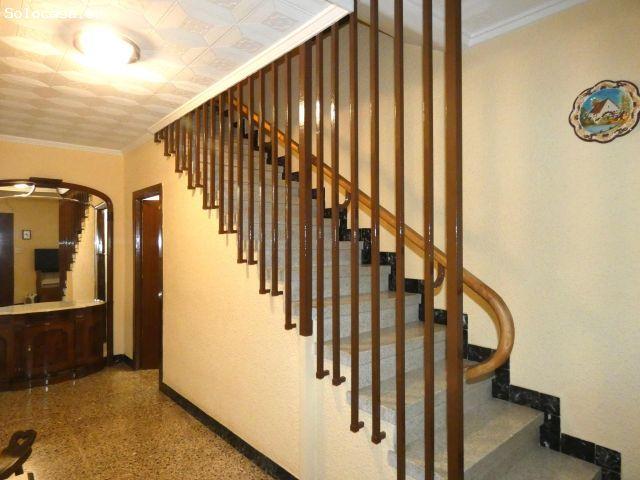 Vivienda unifamiliar muy céntrica en Casetas Zaragoza. Referencia VL/06252026