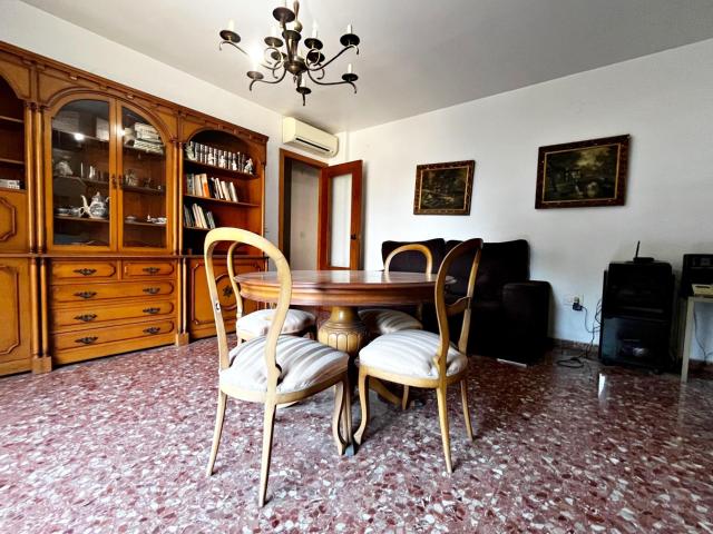 VIVIENDA ZONA AVDA REAL DE MADRID