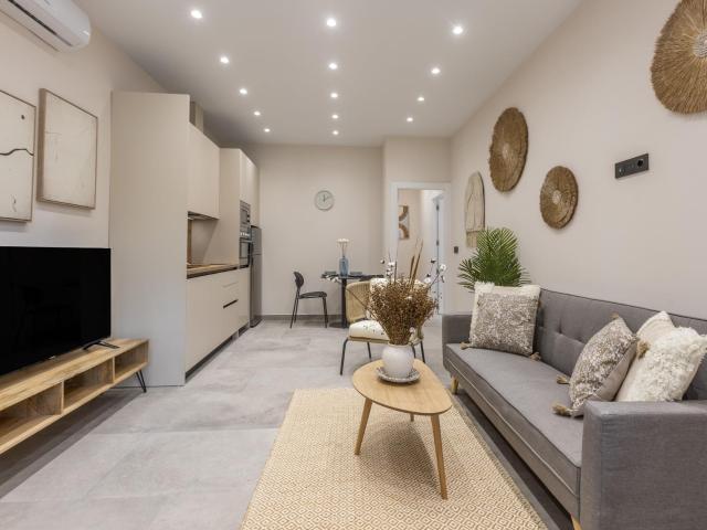 Vivienda a estrenar haciendo esquina con mucha luz!