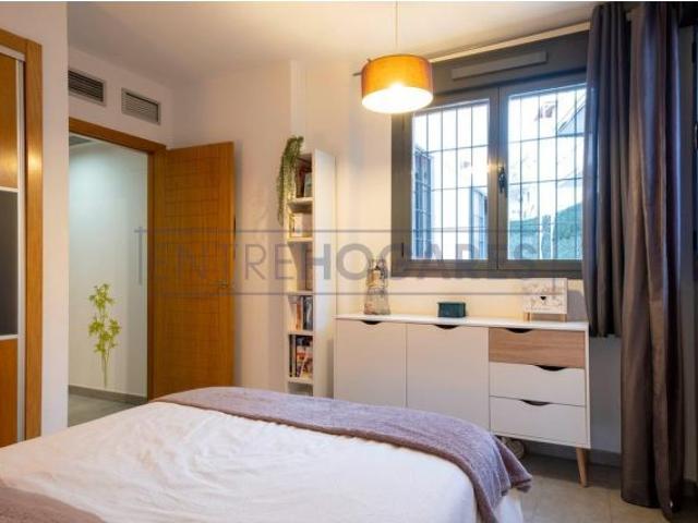 VIVIENDA A LA VENTA EN JARDINES DE ALFARA EN PLANTA BAJA CON JARDIN
