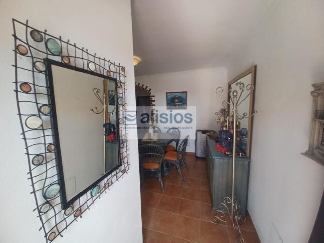 Vivienda Adosada de 5 habitaciones 4 baños, en Candelaria