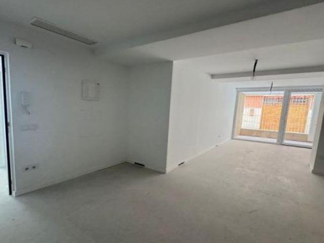 Vivienda adaptada en venta en el centro de Manises – Bajo accesible y reformado