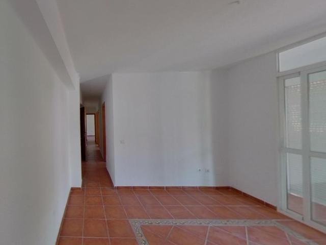 VIVIENDA ALQUILADA CON SEGURO DE IMPAGO EN PUERTO DE LA TORRE V7