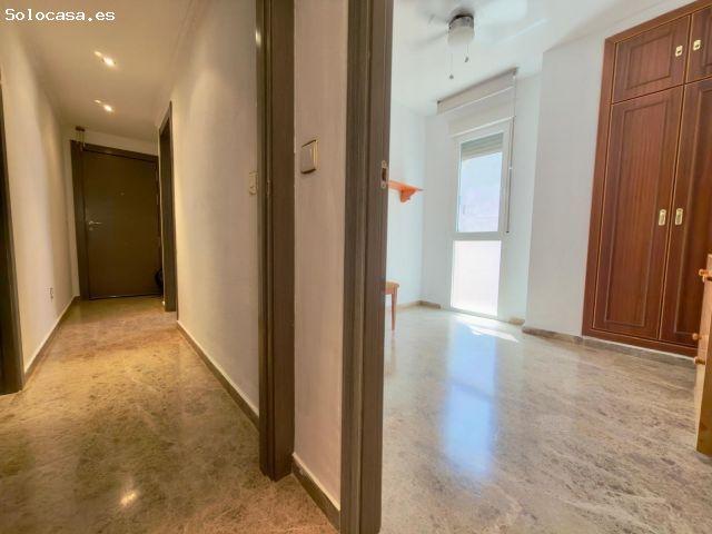 Vivienda amueblada de 3 dormitorios, 2 baños y garaje incluido · Lista para entrar a vivir