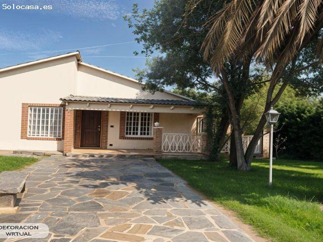 ? VIVIENDA CON 936 M2 DE TERRENO, PISCINA PRIVADA Y POSIBILIDAD DE FINANCIACIÓN ¡UNA OPORTUNIDAD ÚNI