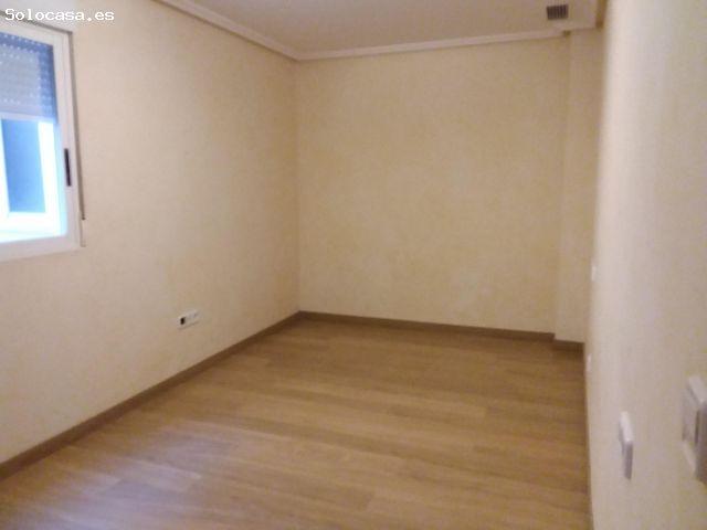 Vivienda con ascensor en Zona Avenida de la Libertad