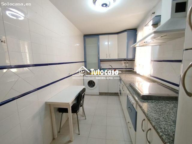 ?VIVIENDA CON PISCINA, GARAJE Y TRASTERO EN URBANIZACIÓN PRIVADA