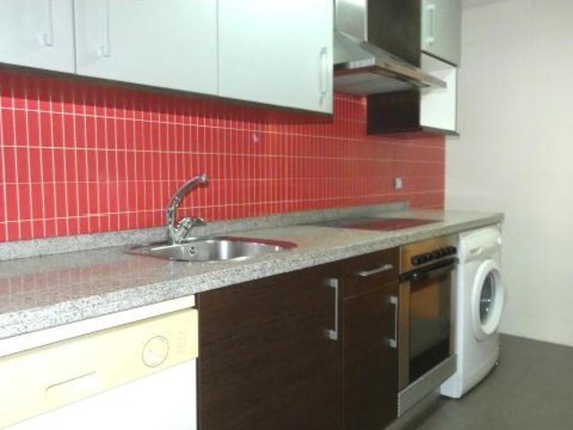 Vivienda con terraza y jardín en Alagón Zaragoza. Referencia VL09192025