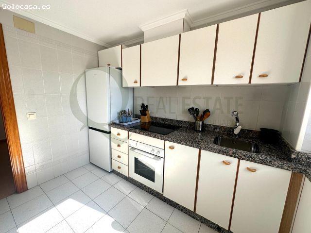 Vivienda con terraza y vistas despejadas en Playa de San Juan – Ubicación privilegiada