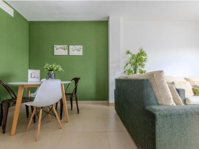 Vivienda construida en 2009, ubicada en zona tranquila residencial de Els Pallaresos