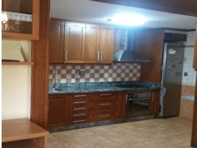 Vivienda de 120 metros más bar de 80 metros. San Pedro