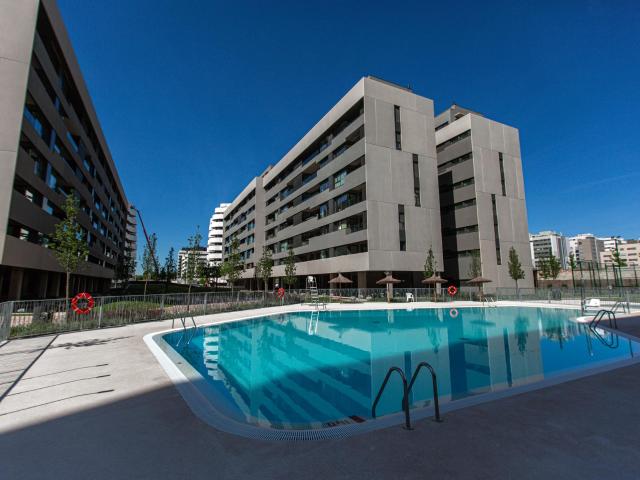 Vivienda de 2 habitación en CALLE ANNA FRANK MADRID