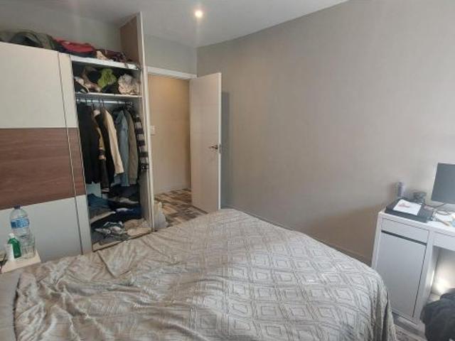 VIVIENDA DE 3 DORMITORIOS PRÓXIMA A PLAZA DE ESPAÑA
