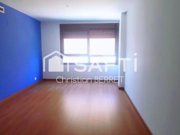 Vivienda de 3 hab y 2 baños con garaje y trastero