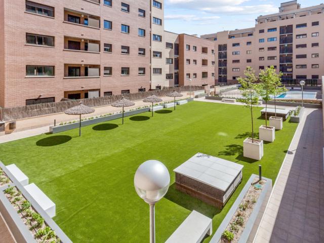 Vivienda de 3 habitación en CALLE MAYORAZGO DE DUARTE MADRID