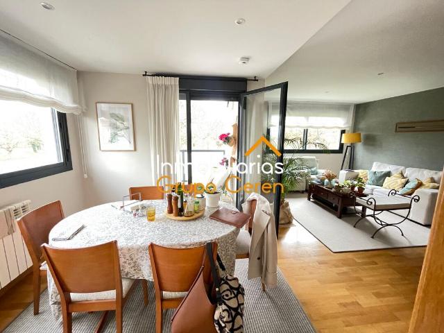 Vivienda de tres habitaciones con plaza de garaje y trastero en Cirueña Golf