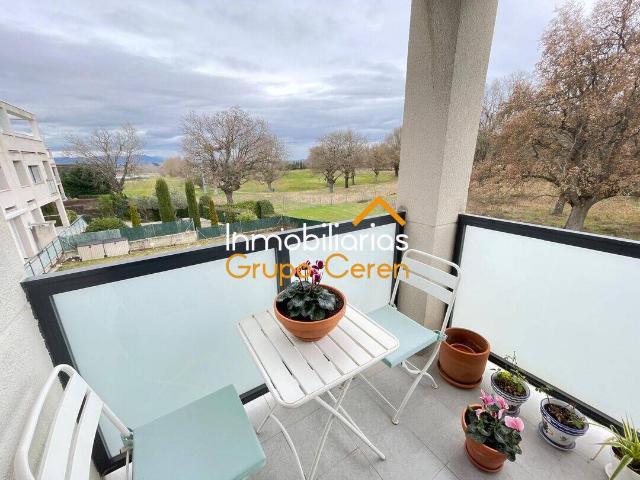 Vivienda de tres habitaciones con plaza de garaje y trastero en Cirueña Golf