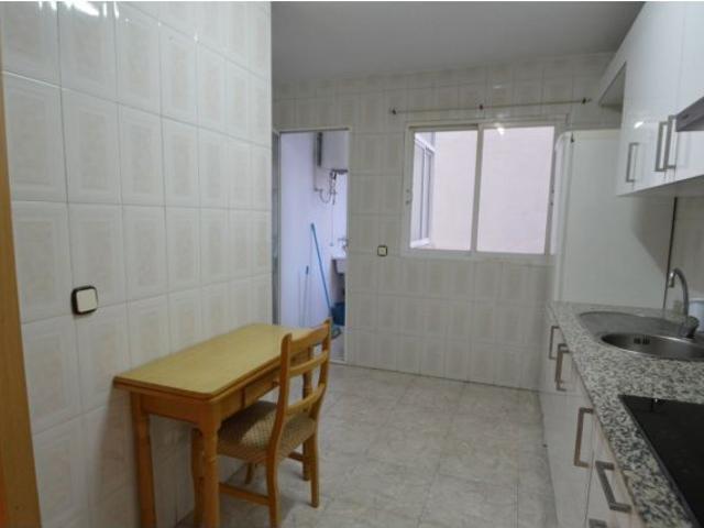 VIVIENDA DE ALQUILER DE 4 DORMITORIOS PARA ESTUDIANTES