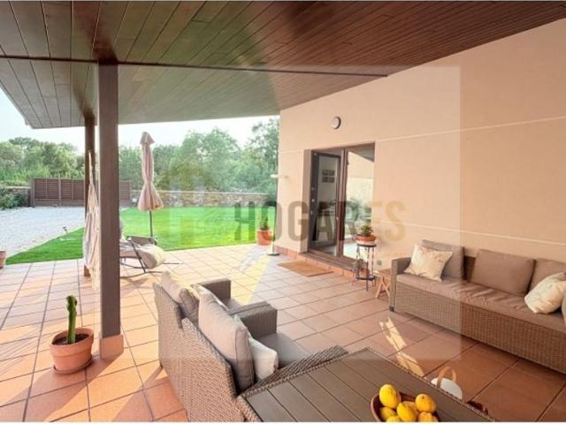 Vivienda de alto standing de 150 m2 en venta Almarza, España