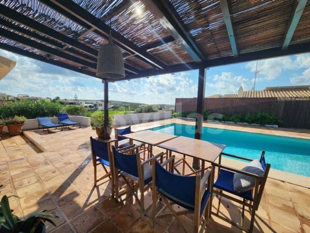 Vivienda de alto standing de 157 m2 en venta Maó, España