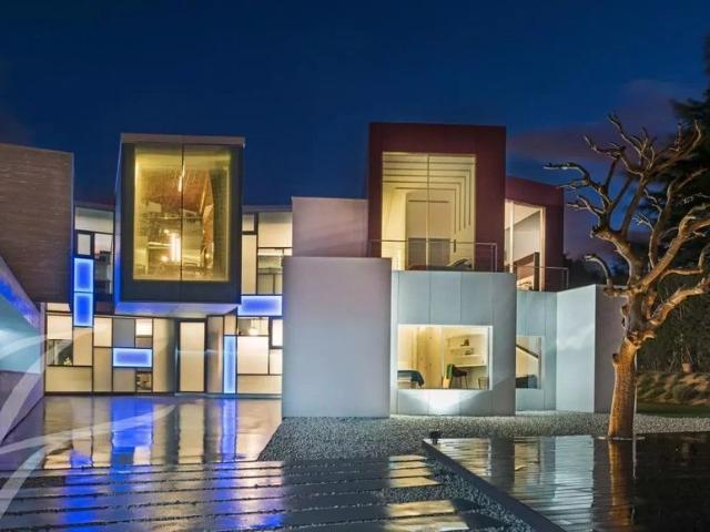 Exclusiva Villa / Chalet de 1721 m2 en venta en Madrid, España