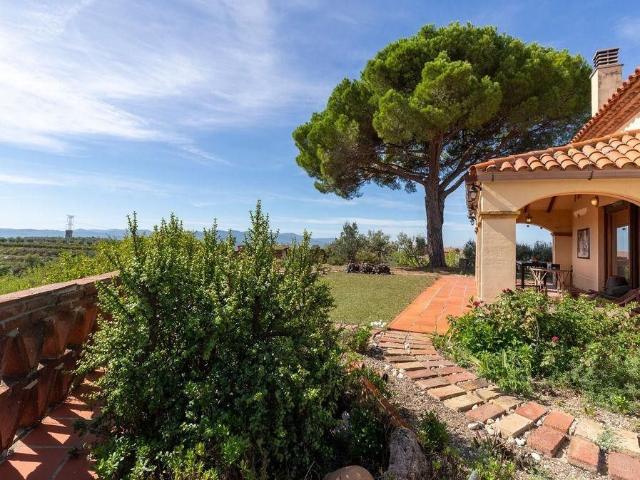 Vivienda de alto standing de 186 m2 en venta Ullastrell, Cataluña