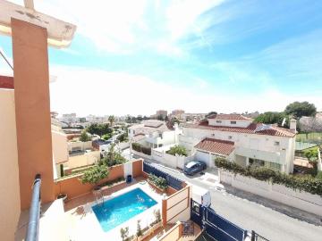 Vivienda de alto standing de 190 m2 en alquiler Benalmádena, España