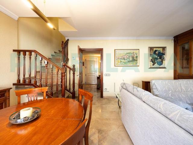 Vivienda de alto standing de 195 m2 en venta Badalona, Cataluña