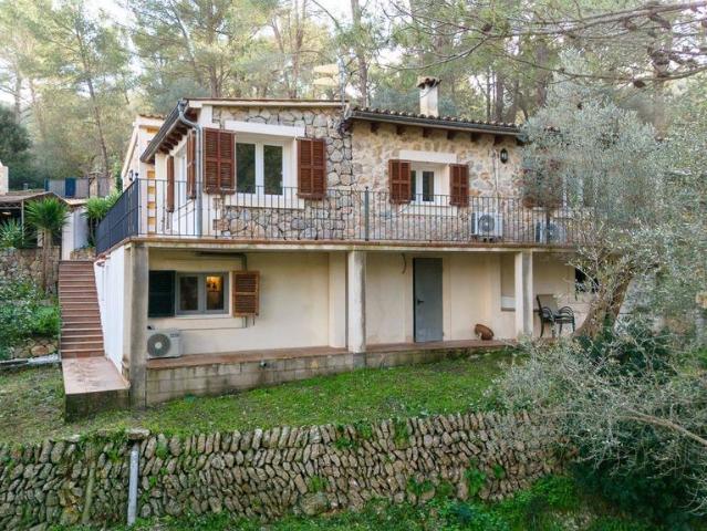 Vivienda de alto standing de 120 m2 en venta Puigpunyent, Baleares