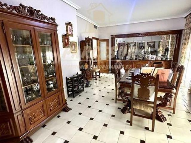 Vivienda de alto standing de 130 m2 en venta Córdoba, España