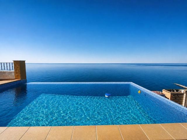 Vivienda de alto standing de 130 m2 en alquiler Almuñécar, Andalucía
