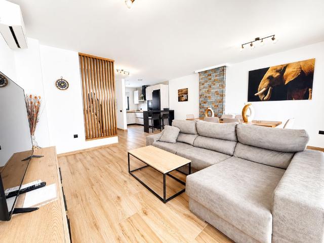 Vivienda de alto standing de 130 m2 en alquiler Nerja, Andalucía