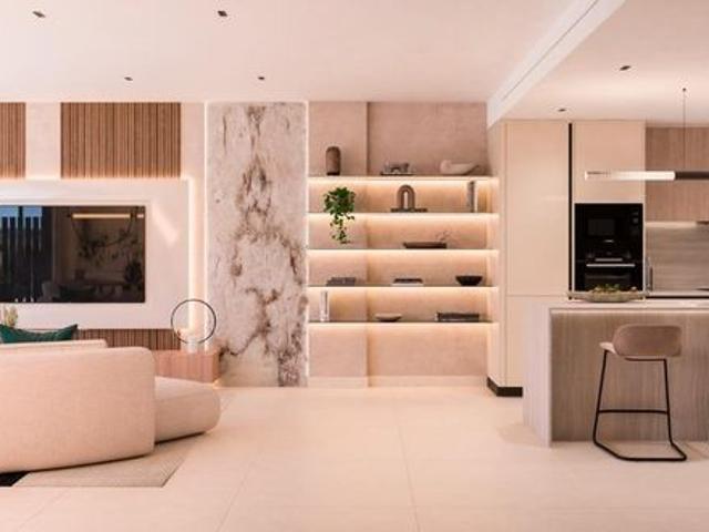 Vivienda de alto standing de 255 m2 en venta Estepona, Andalucía