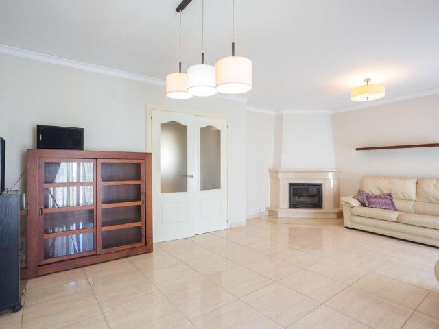 Vivienda de alto standing de 269 m2 en venta Gandía, España