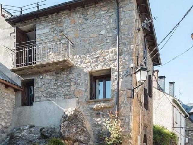 Vivienda de alto standing de 283 m2 en venta Sallent de Gallego, España